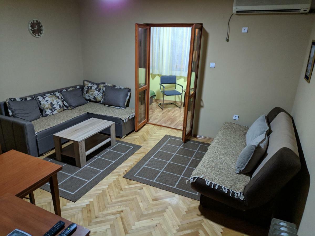 Apartament Malo Brdo Podgorica Zewnętrze zdjęcie